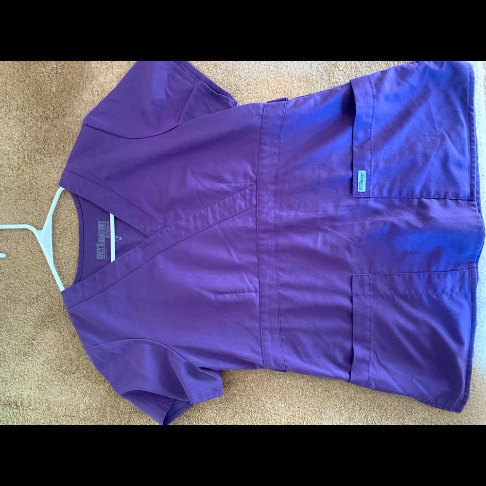 Purple Grey’s anatomy scrub top size M